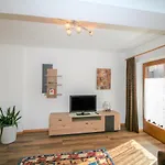 Hundsbichler-2 By Interhome Appartement